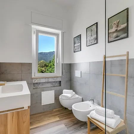 Casa Tramonti - Happy Apartament Gemonio