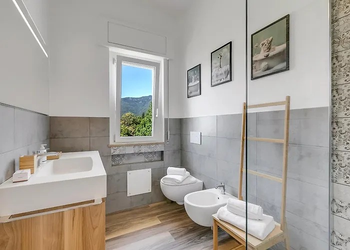 Casa Tramonti - Happy Apartament Gemonio